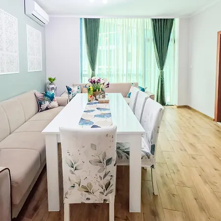 Sunny Cozy Приморско